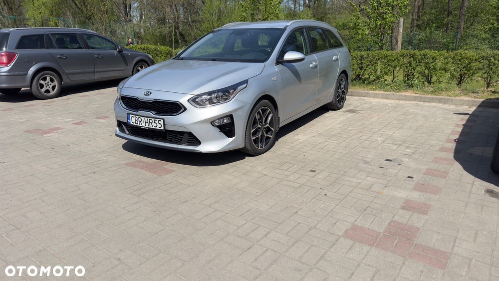 Kia Ceed 1.6 CRDi SCR M - 2