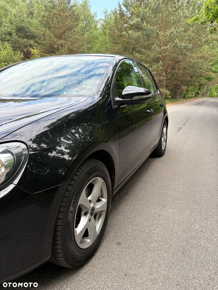 Volkswagen Golf 1.6 TDI Comfortline - 2