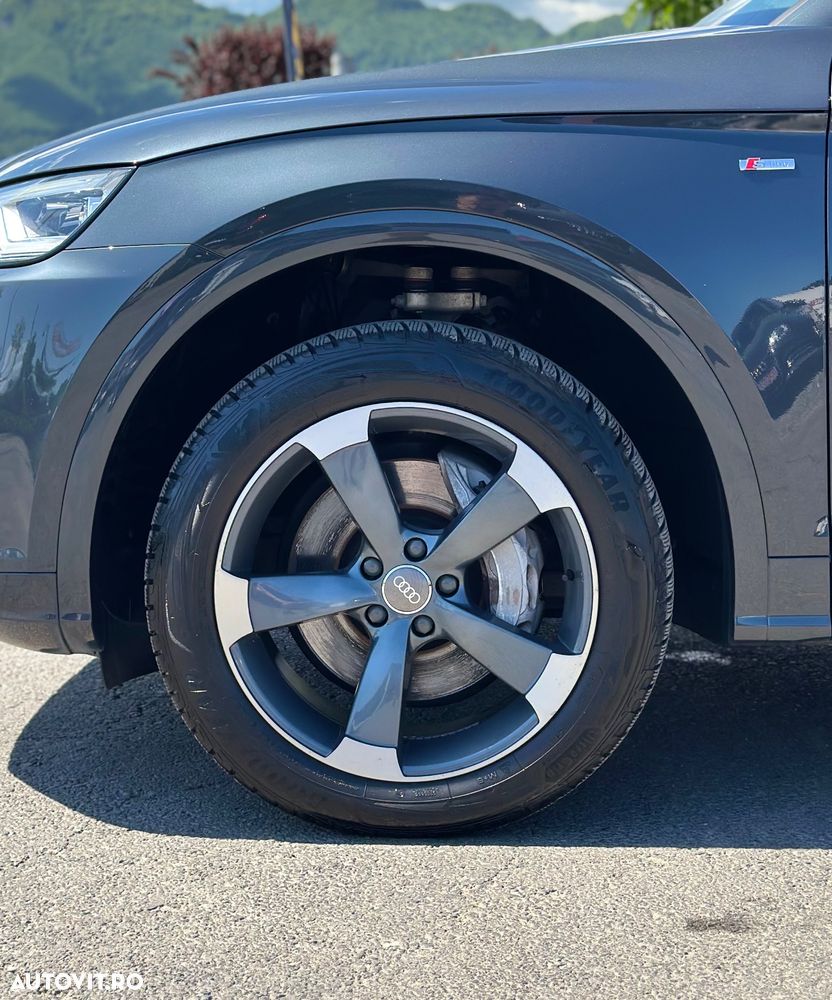 Audi Q5 55 TFSI e quattro S tronic - 28