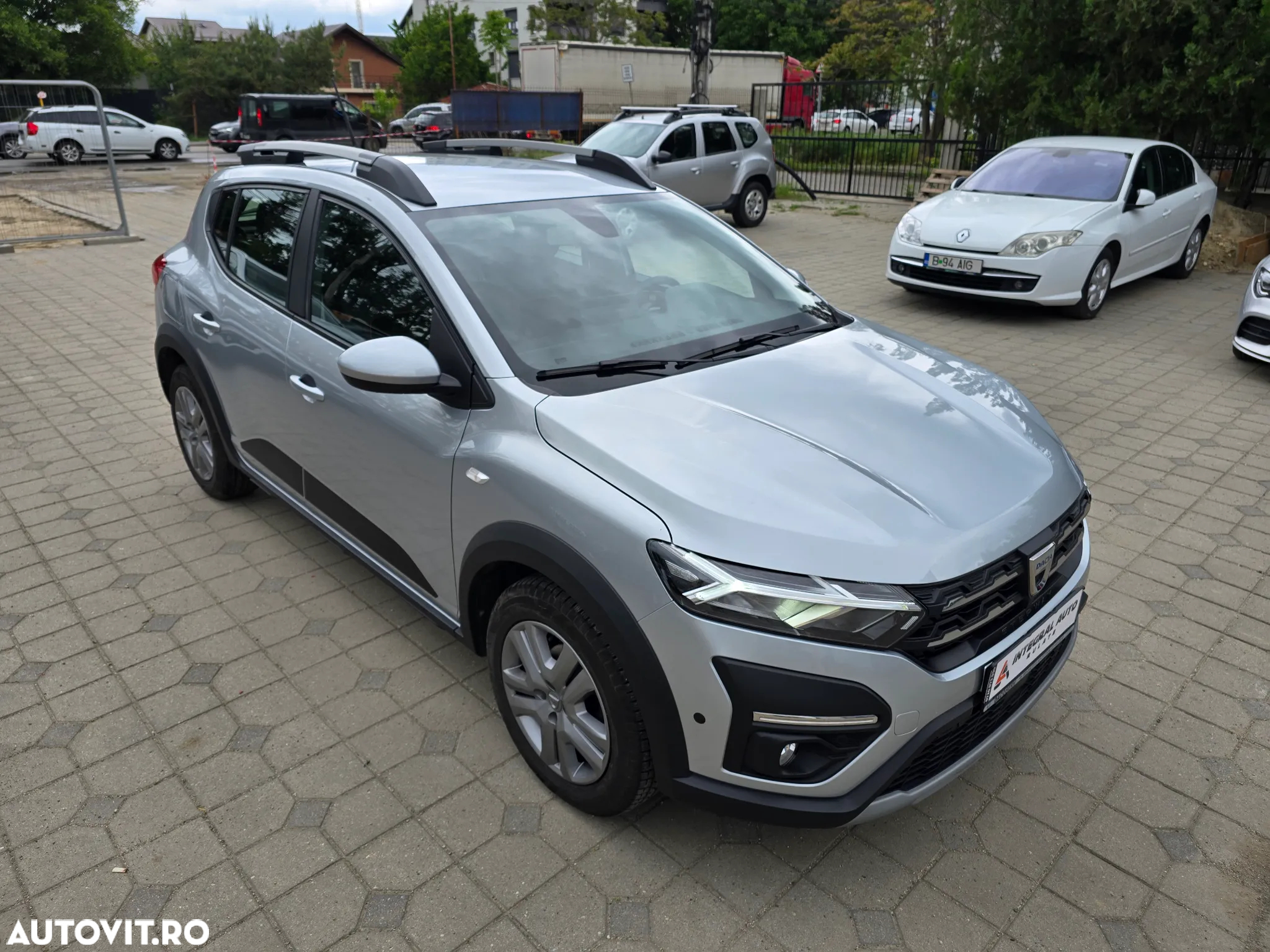 Dacia Sandero Stepway TCe 90 MT6 Comfort - 2