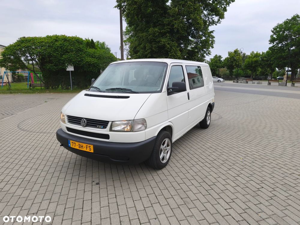 Volkswagen Transporter - 9