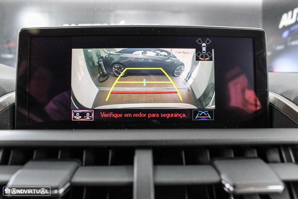 Lexus NX 300h Executive+ - 33