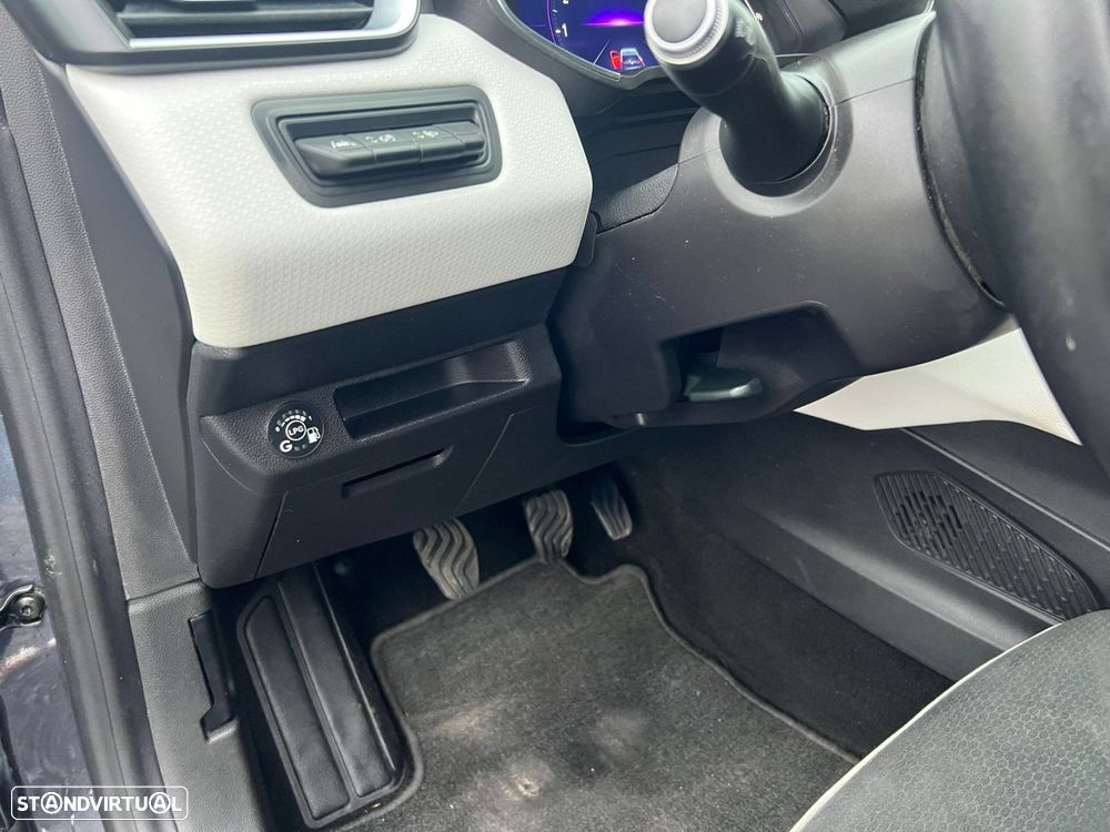 Renault Clio 1.0 TCe Intens Bi-Fuel - 35