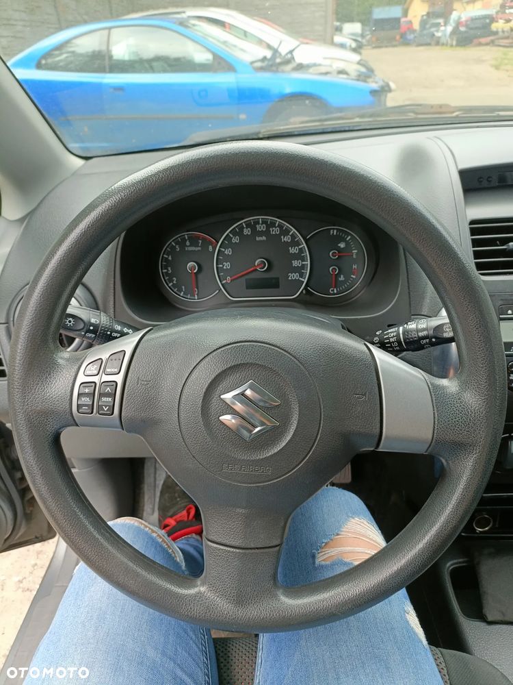 SUZUKI SX4 I 06-09 2006 r. kierownica (bez AIRBAG) * - 1
