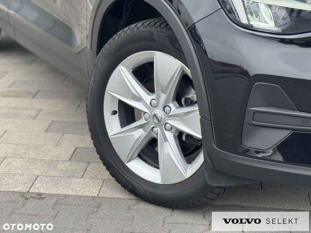 Volvo XC 40 - 38