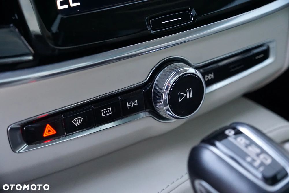 Volvo S90 D5 AWD Inscription - 24