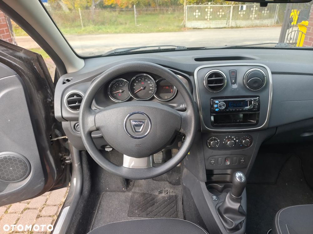 Dacia Sandero 1.2 16V 75 Essentiel - 18