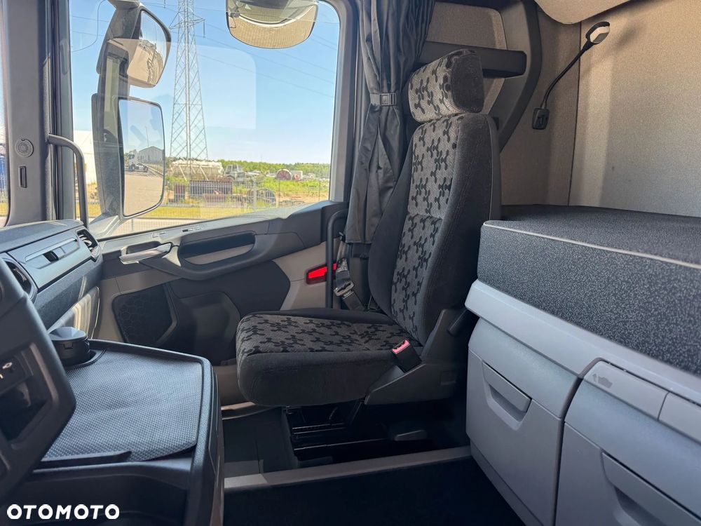 Scania R500/120tkm/ 2023r/ STARY MODEL SILNIKA/ HYDRAULIKA/ KLIMA STACJONARNA/ NAVI/ SERWIS NIEMCY - 17