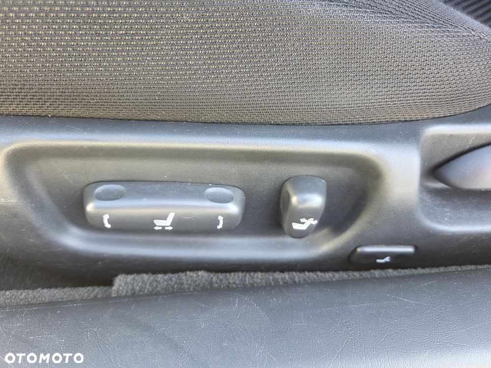 Toyota Camry Solara 3.3 SE - 15