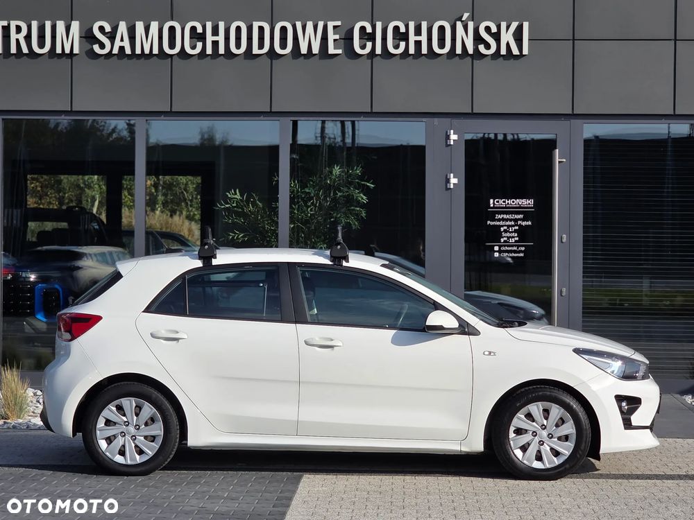 Kia Rio 1.2 L - 9