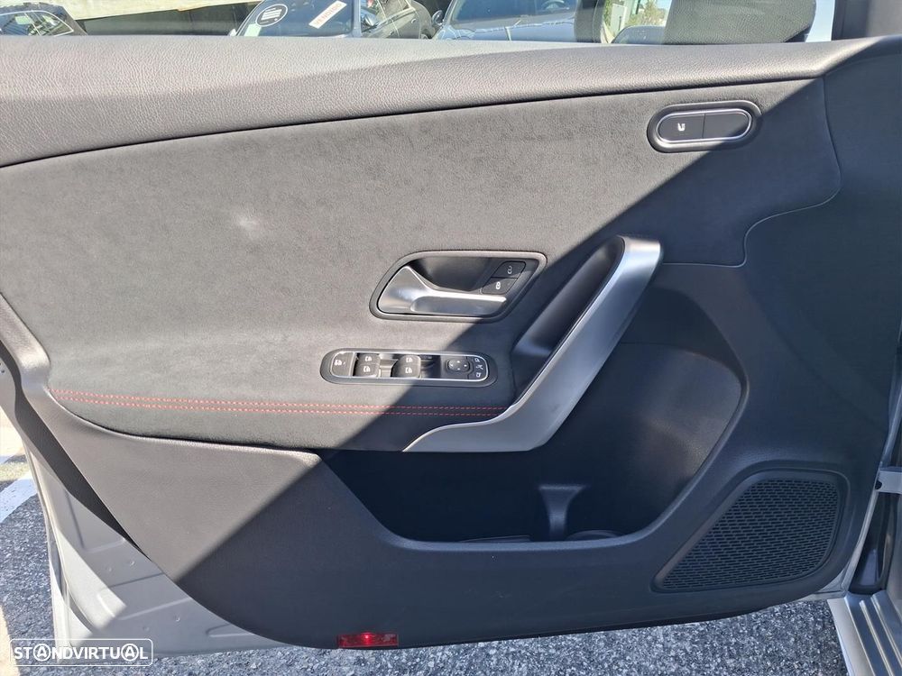 Mercedes-Benz A 180 d - 9