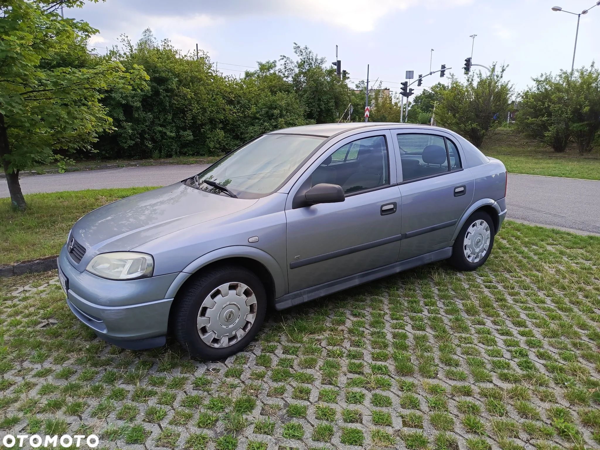 Opel Astra II 1.4 Start - 1