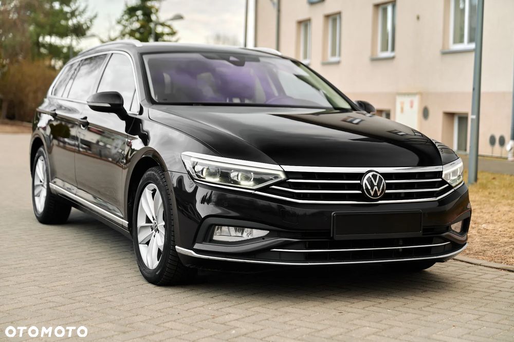 Volkswagen Passat Variant 2.0 TDI EVO Elegance DSG - 15
