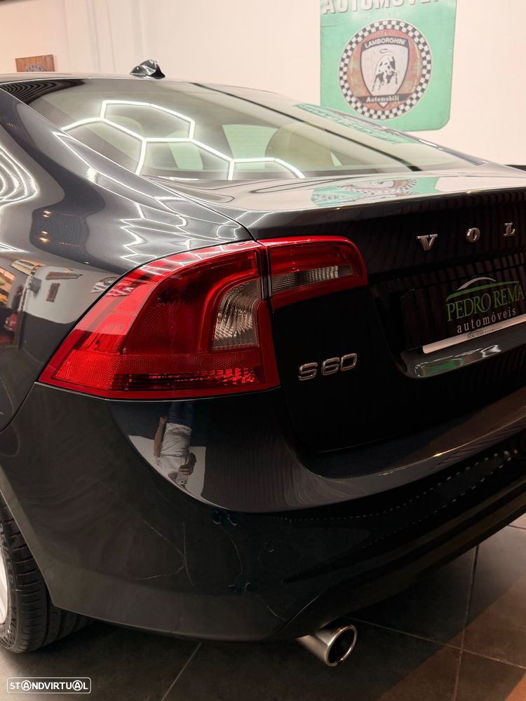 Volvo S60 2.0 D3 Summum Start/Stop - 14