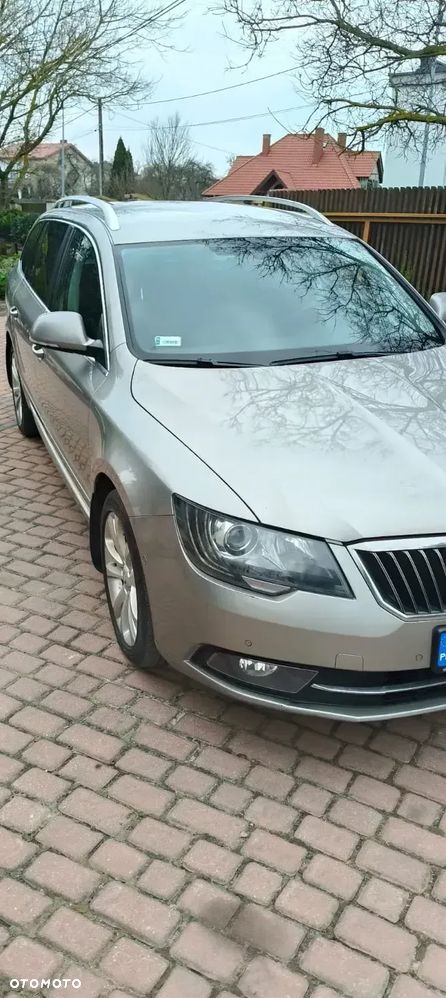 Skoda Superb 2.0 TDI Elegance - 1