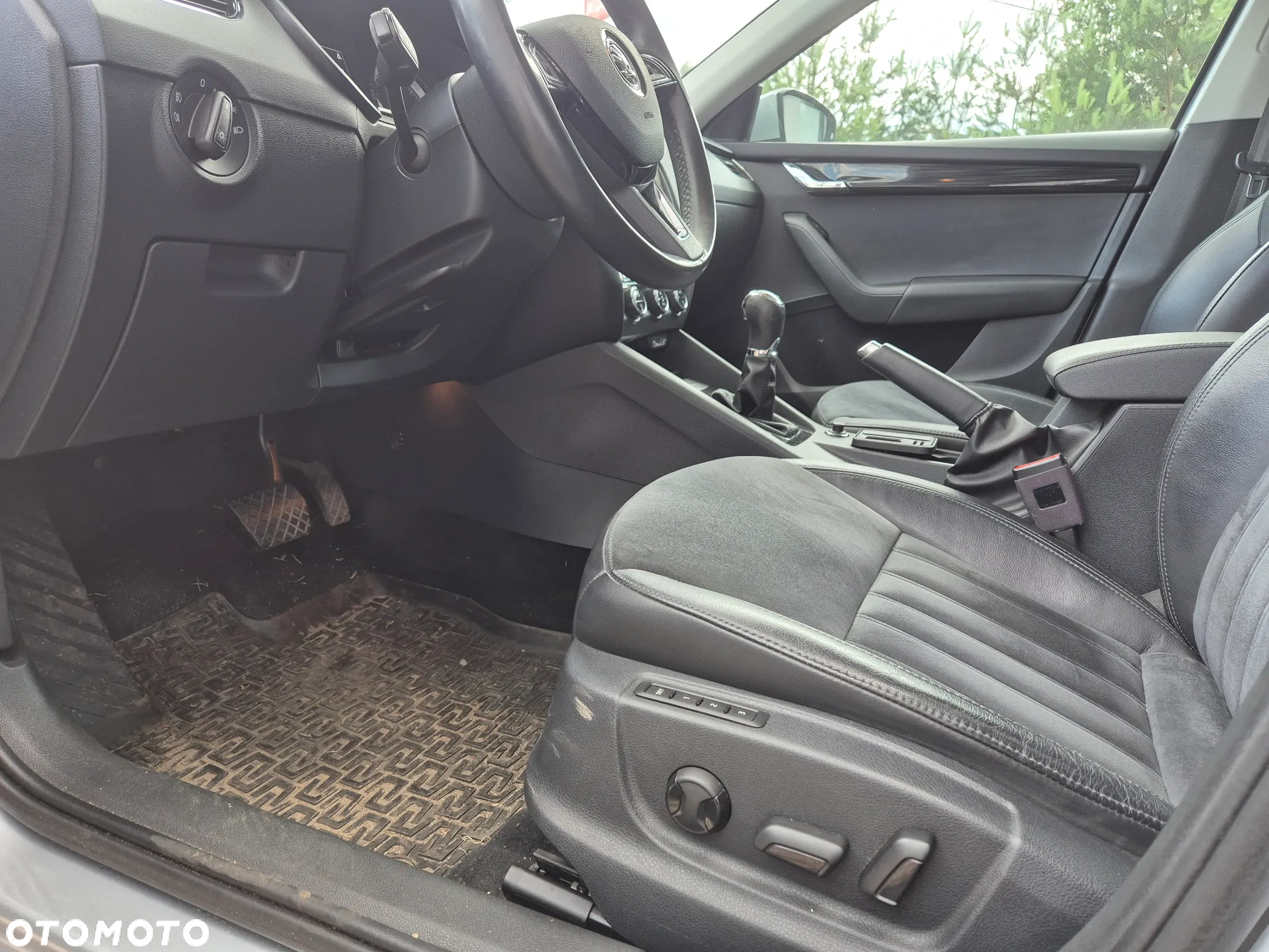 Skoda Octavia 1.8 TSI 4x4 Style DSG - 23