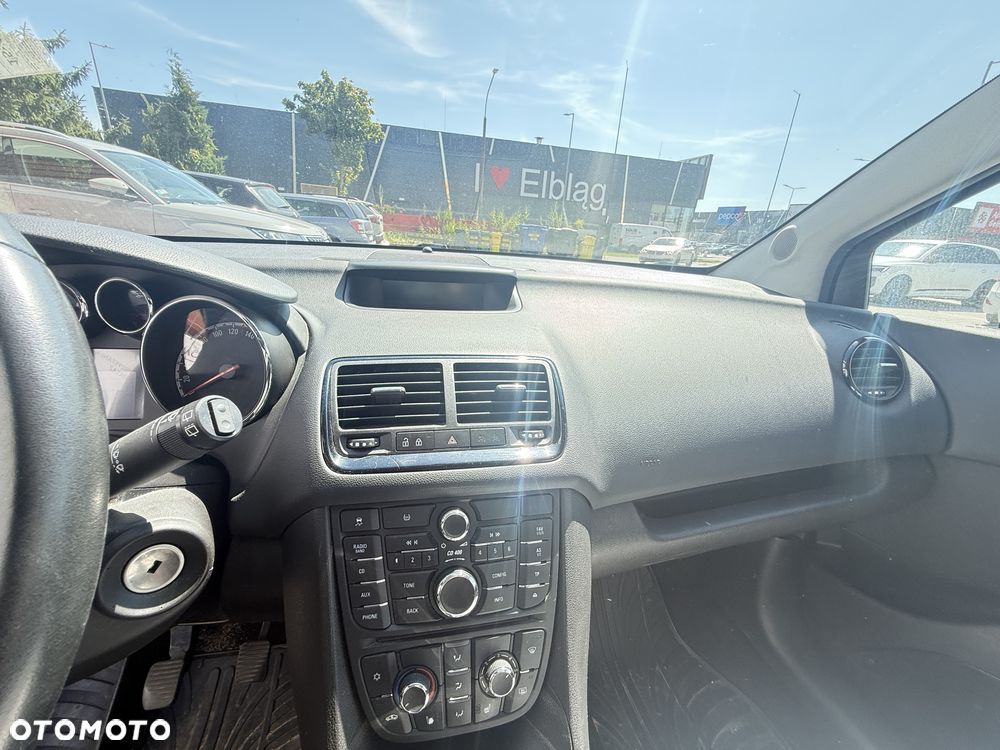 Opel Meriva - 8