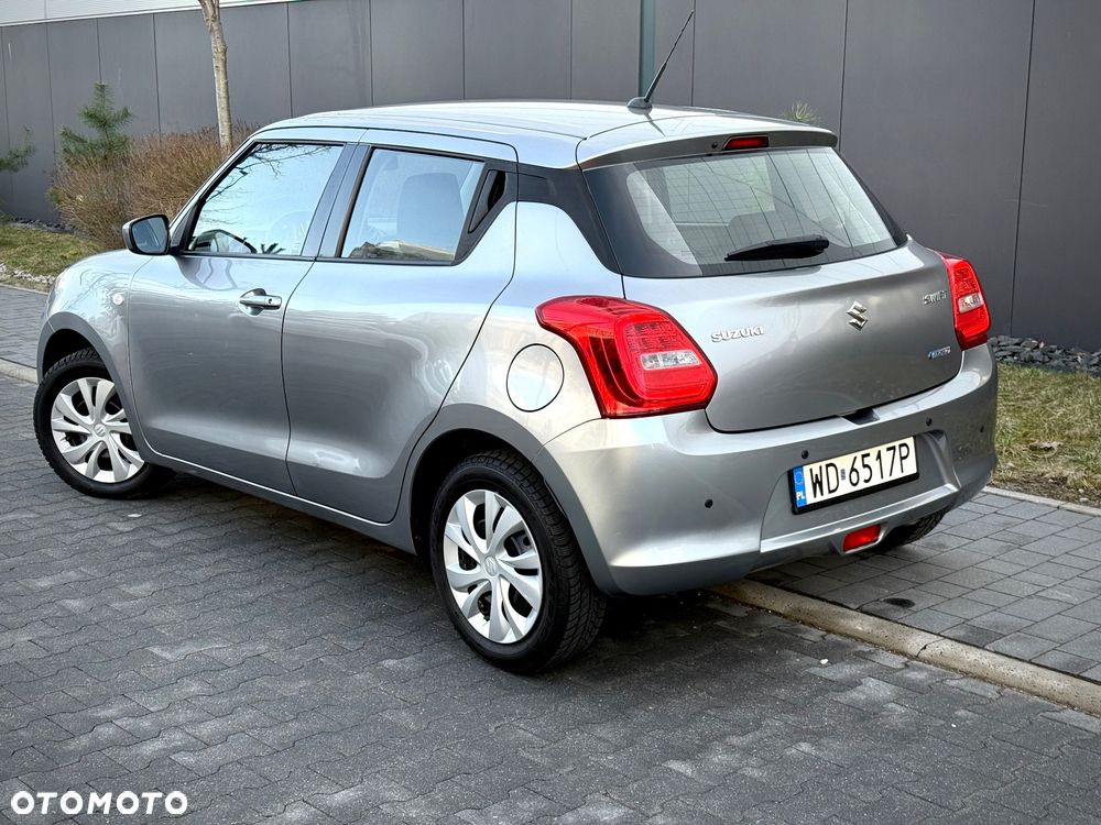 Suzuki Swift - 3