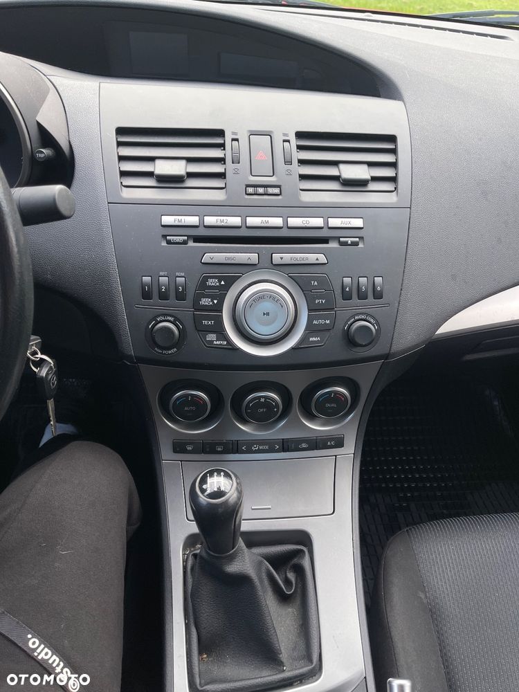 Mazda 3 - 13