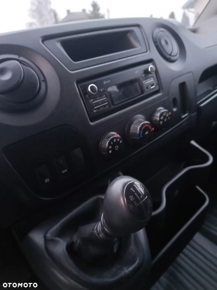 Renault Master - 3