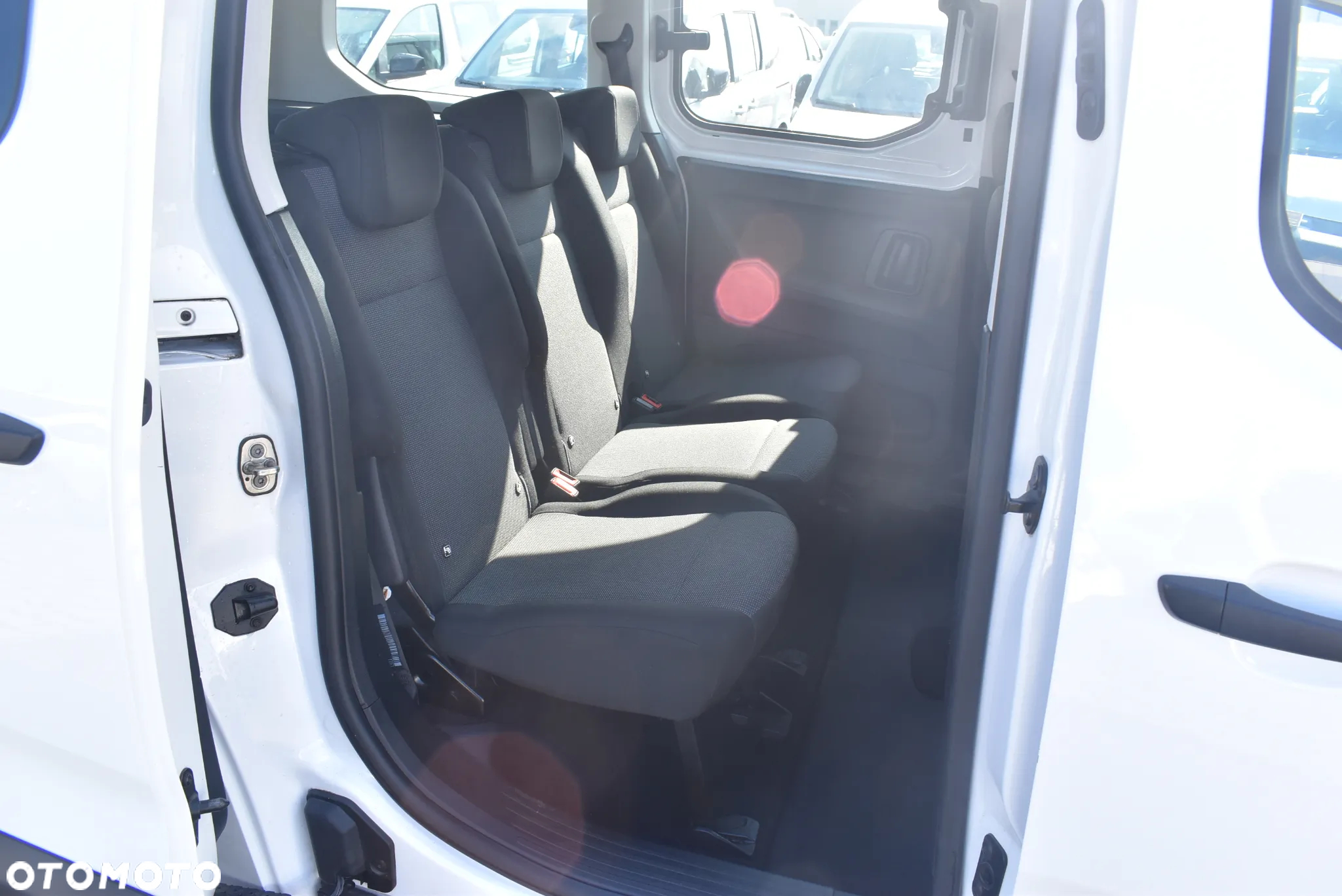 Toyota Proace City Verso Long 1.5 D-4D Business - 16