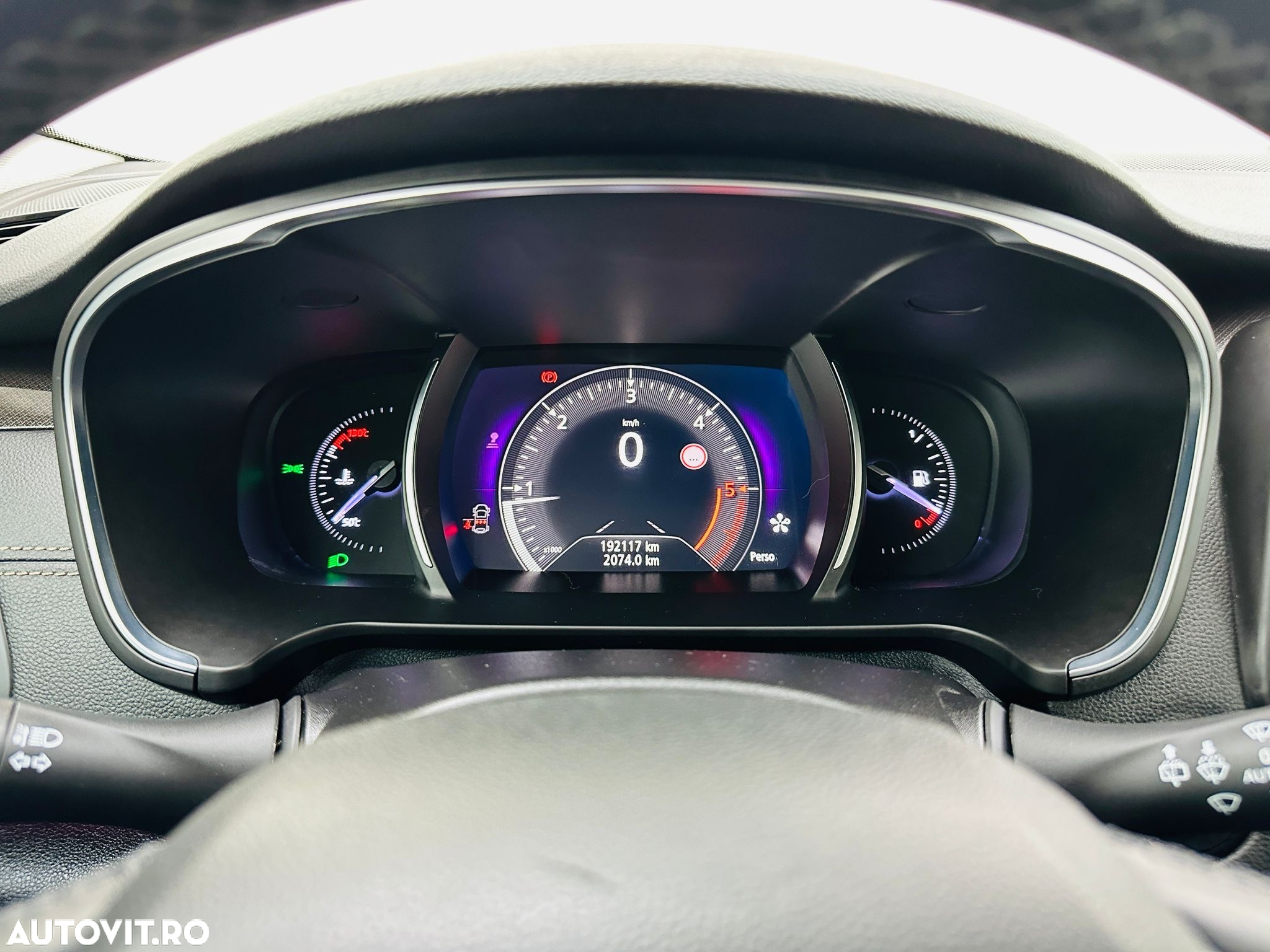 Renault Talisman - 32