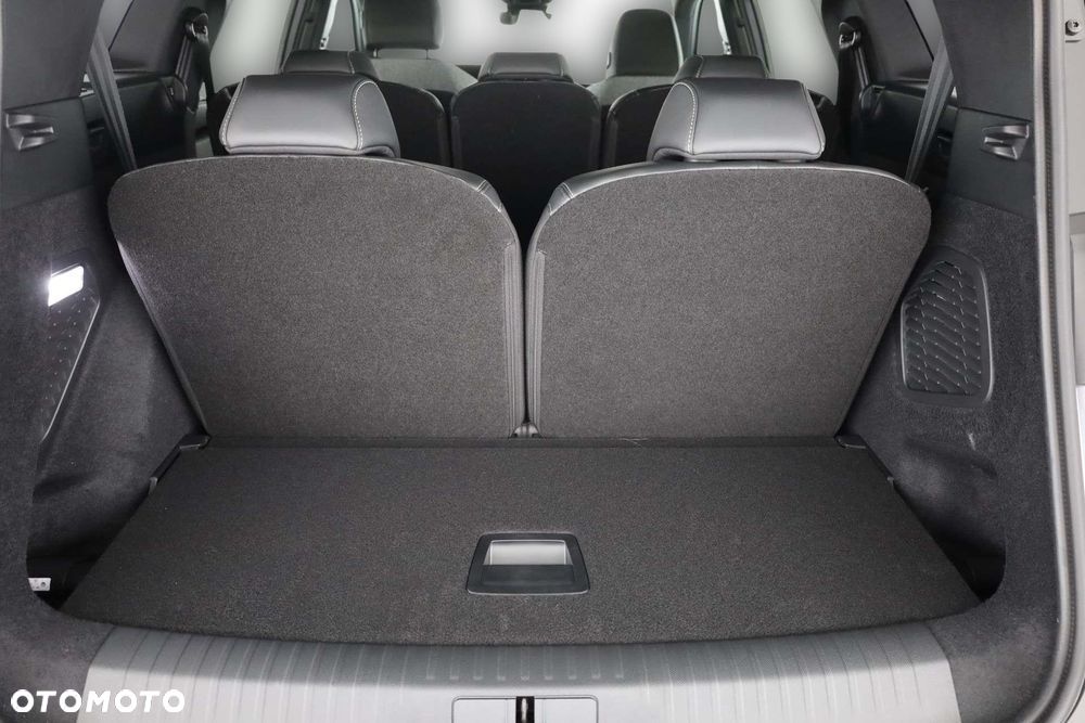 Peugeot 5008 1.2 PureTech mHEV GT S&S e-DCS6 - 9