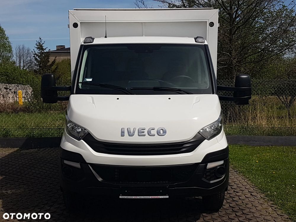 Iveco 70C18 KONTENER ROLETY BOK DO TRANSPORTU WODY 3,66x2,21x1,86 KLIMA DMC 7000KG RAMA PODWOZIE - 14