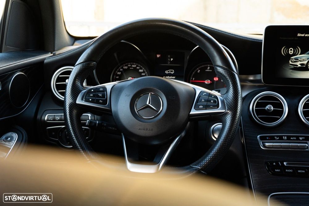 Mercedes-Benz GLC 220 d 4Matic 9G-TRONIC AMG Line - 30