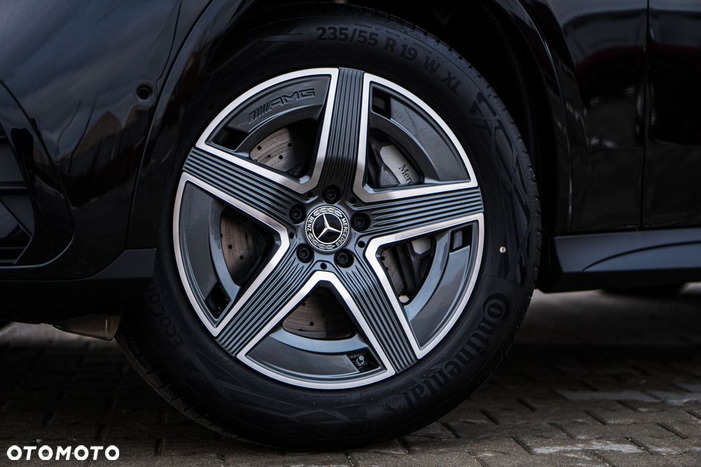Mercedes-Benz GLC - 4