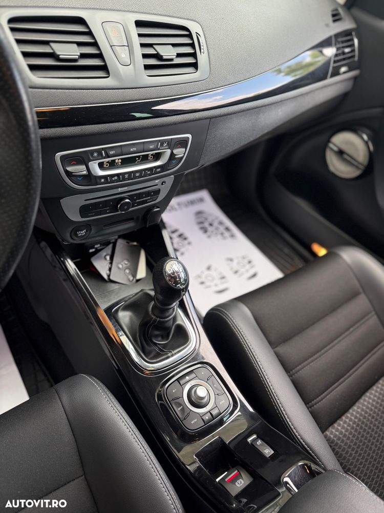 Renault Megane - 9