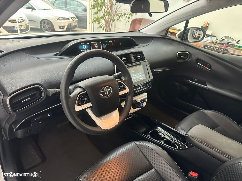 Toyota Prius 1.8 Luxury Pele - 8
