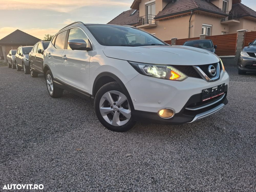 Nissan Qashqai 1.5 DCI Start/Stop Tekna - 3