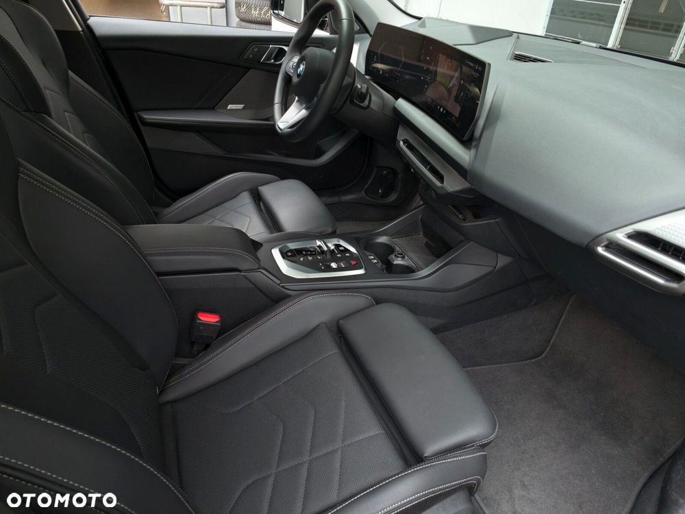 BMW Seria 1 - 13