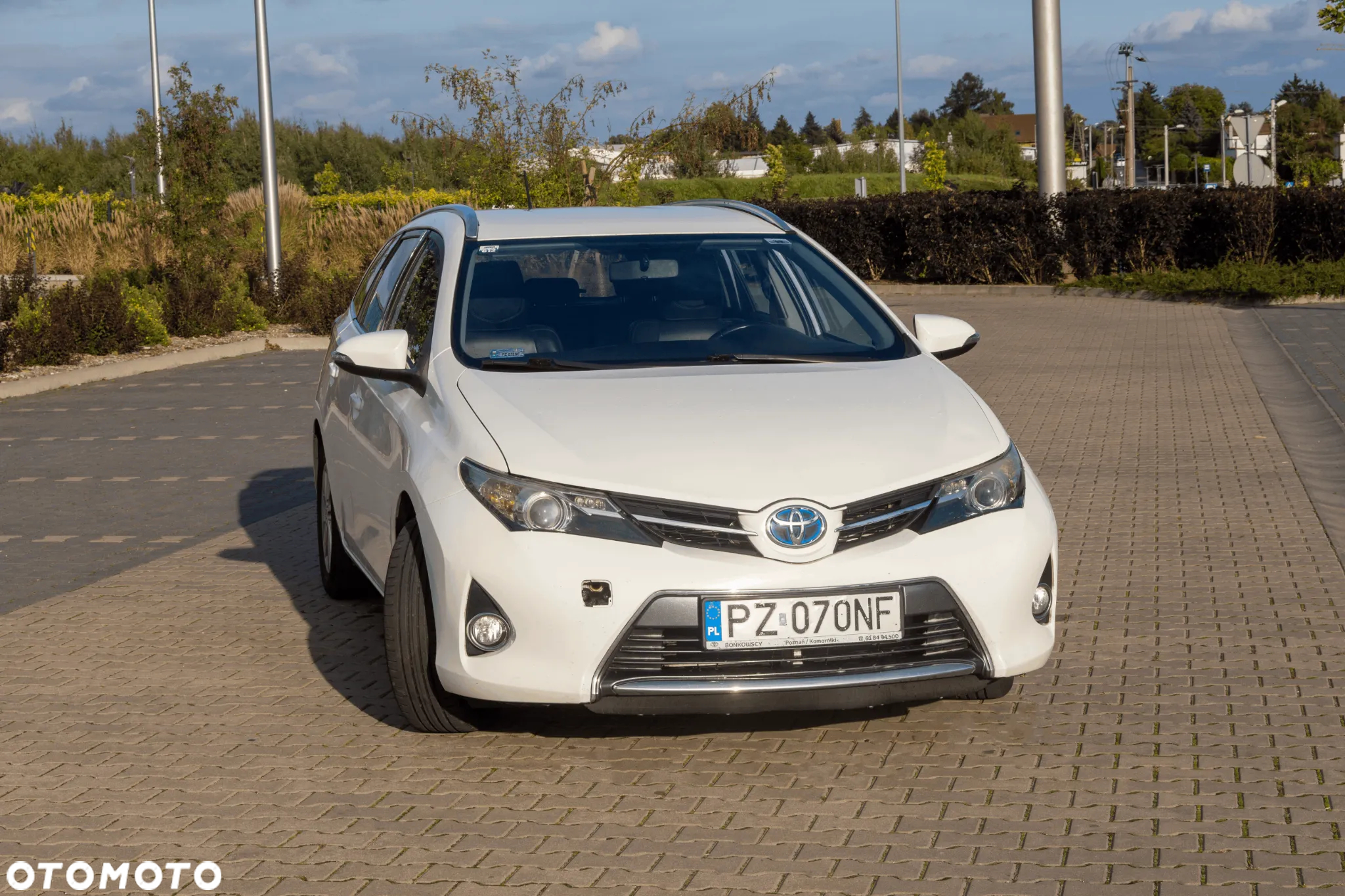 Toyota Auris 1.8 HSD Luna - 4