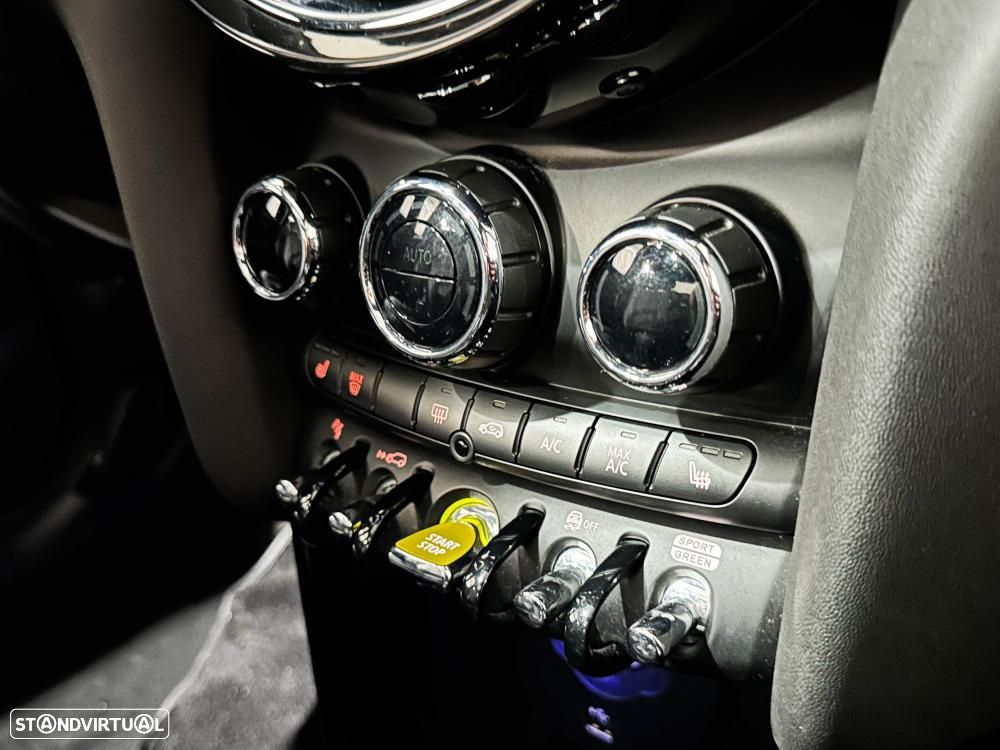 MINI 3 Portas Cooper SE Premium Classic - 41