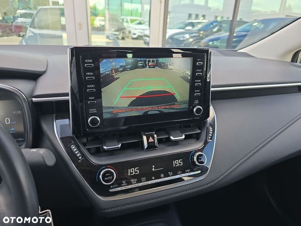 Toyota Corolla 1.5 Comfort - 12