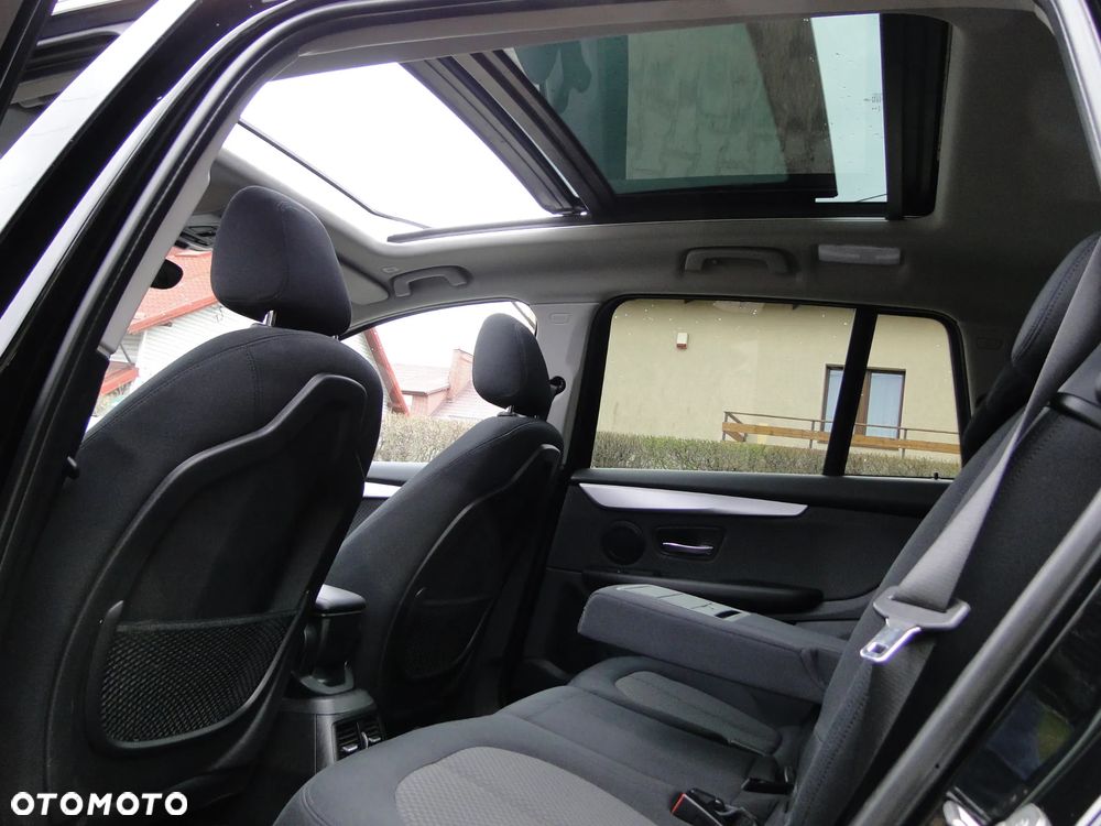 BMW Seria 2 218d Sport-Aut Luxury Line - 16