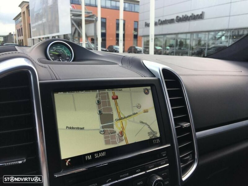 Porsche Cayenne S Tiptronic S - 8
