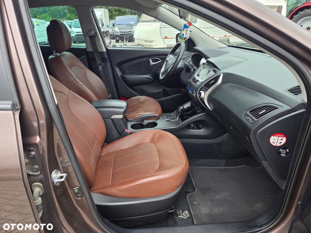 Hyundai ix35 - 11