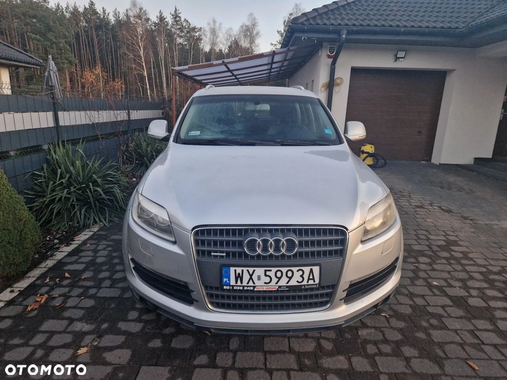 Audi Q7 - 2