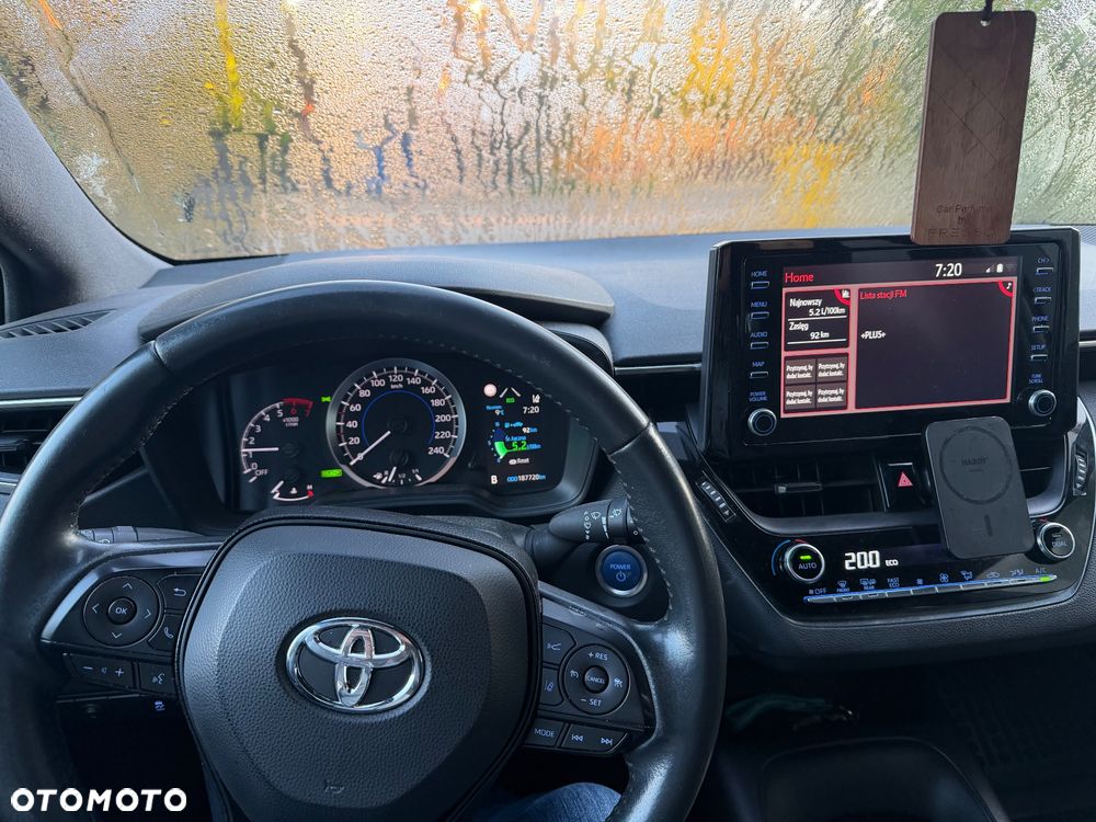 Toyota Corolla - 11