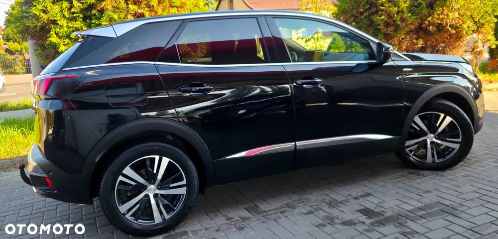 Peugeot 3008 1.5 BlueHDi GT Pack S&S EAT8 - 17