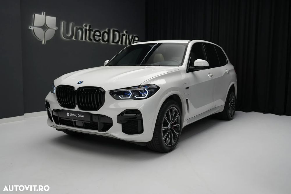 BMW X5 xDrive45e AT PHEV - 1