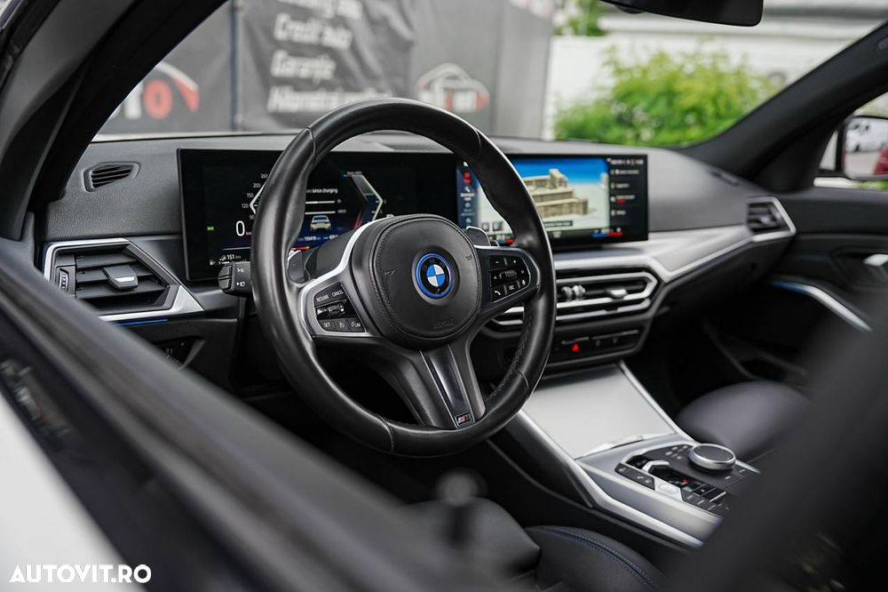 BMW Seria 3 320e Aut. M Sport - 19