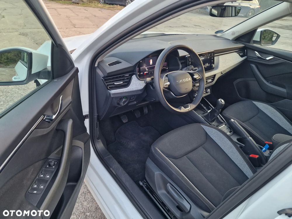 Skoda Kamiq 1.0 TSI Active - 22