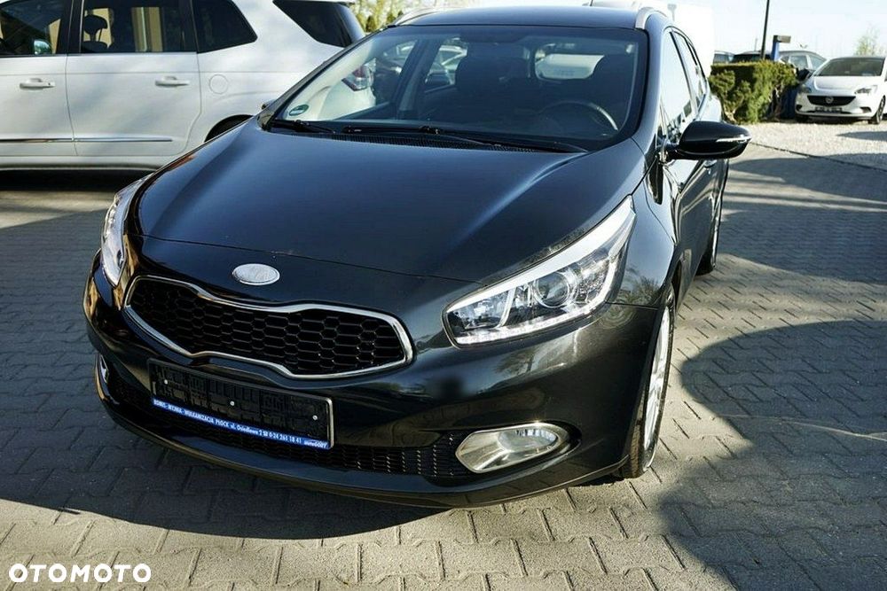 Kia Ceed - 1