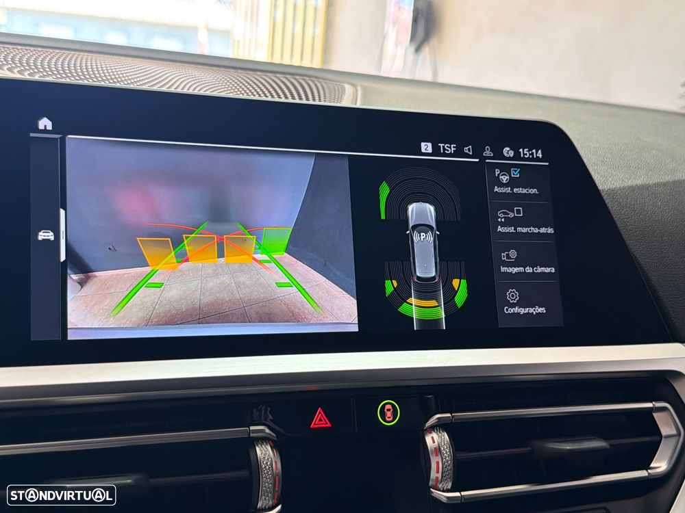 BMW 330 e Pack Desportivo M Auto - 11