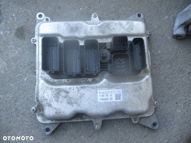 BMW F10 F11 F30 528 STEROWNIK KOMPUTER SILNIKA 7646764 N20 2.0i - 1