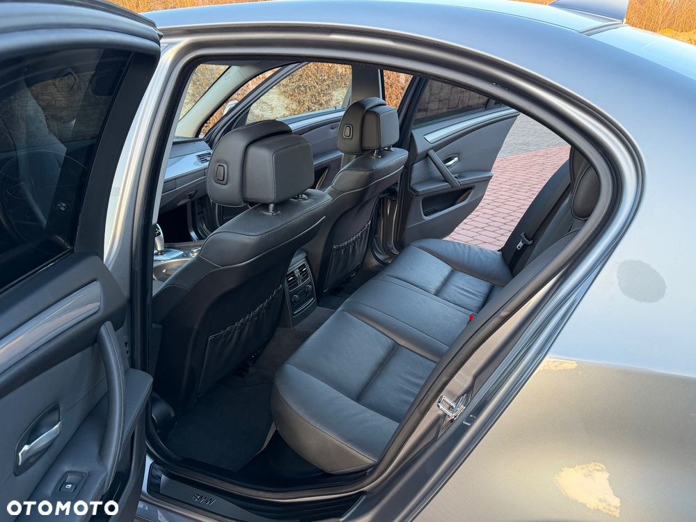 BMW Seria 5 525d Edition Lifestyle - 19